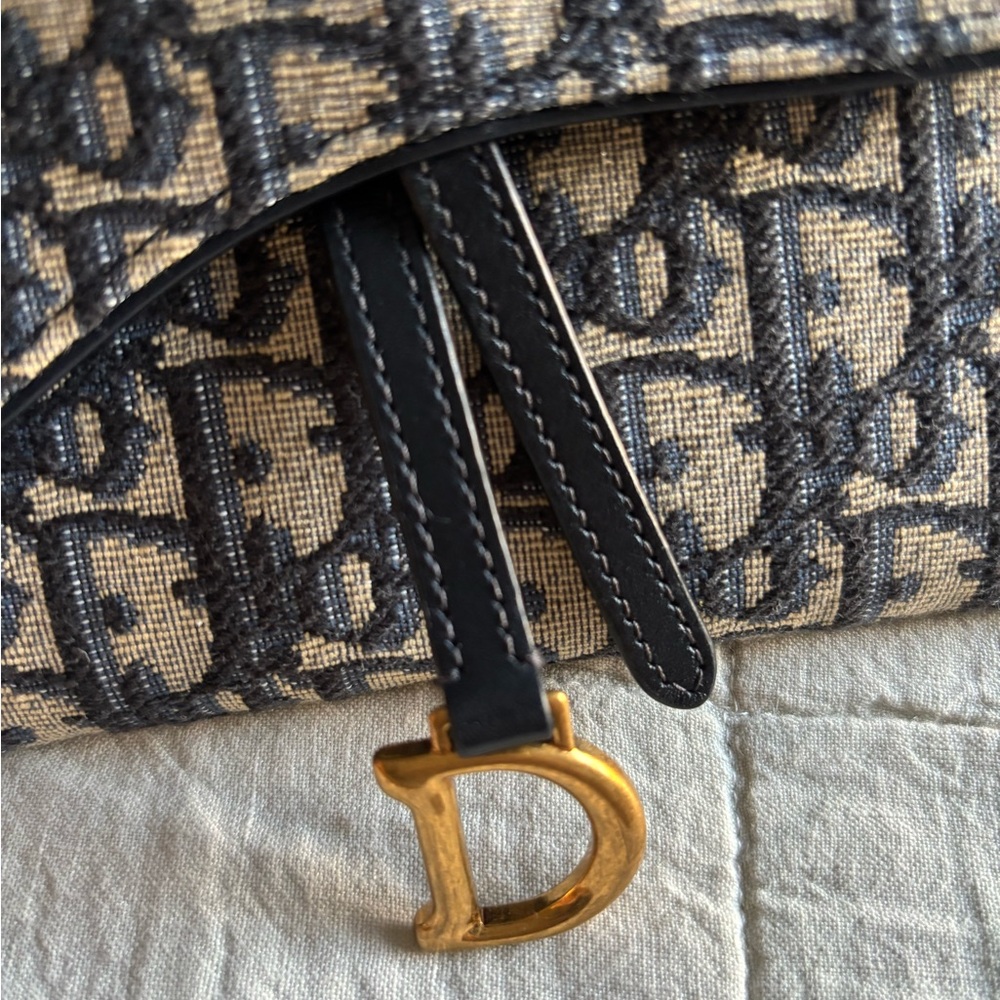 Christian Dior Wallet chain purse or crossbody - Picture 3 of 11
